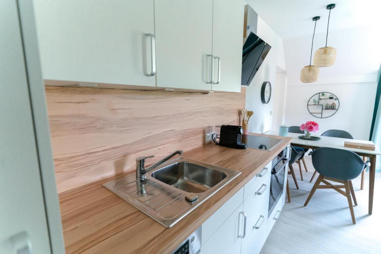 Velden Appartements Am Woerthersee 沃尔特湖畔韦尔登 外观 照片