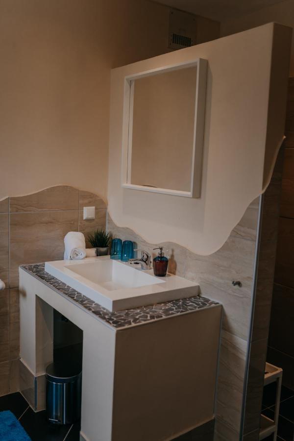 Velden Appartements Am Woerthersee 沃尔特湖畔韦尔登 外观 照片